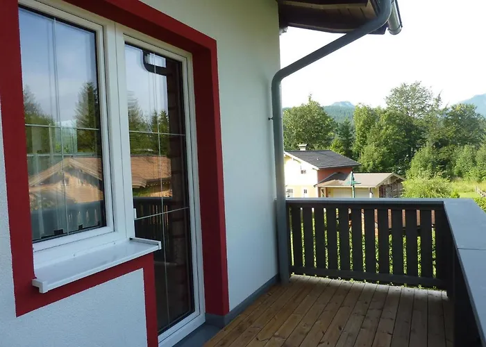 Ferienwohnung Mit Blick Auf Die Buchensteinwand
