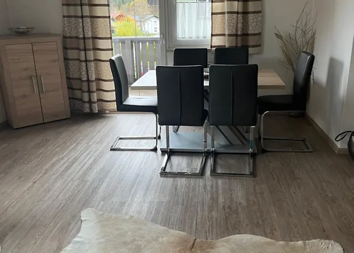 Ferienwohnung Mit Blick Auf Die Buchensteinwand
